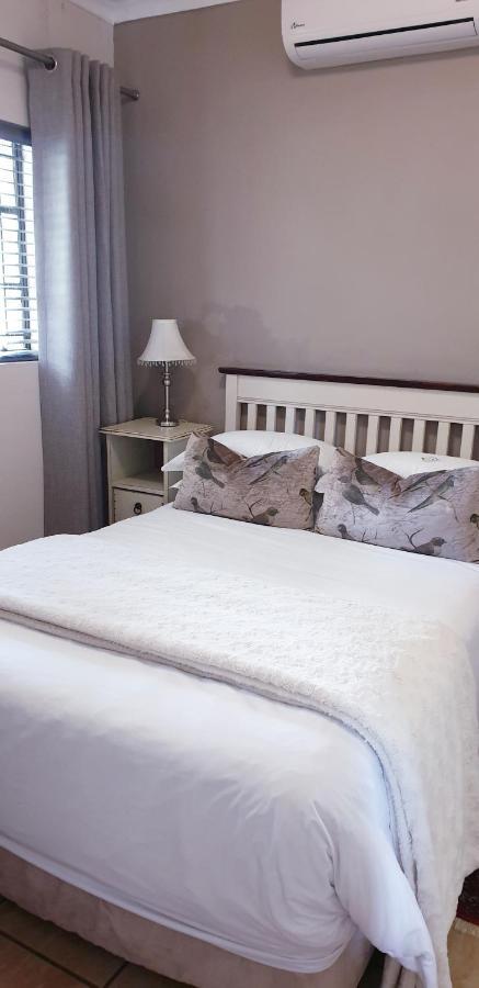 Haggards On Hilldrop Bed & Breakfast Newcastle Bagian luar foto